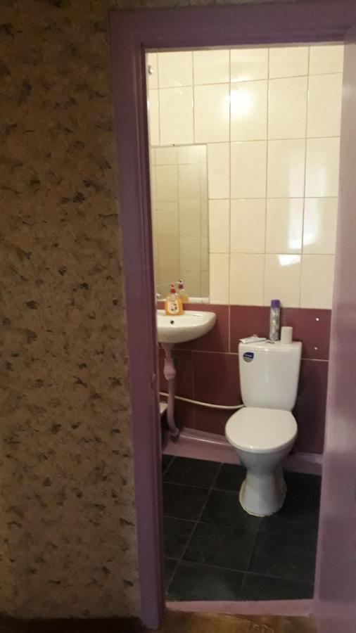 Однокімнатні Апартаменти Повністю Kryvyi Rih Dış mekan fotoğraf